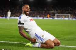 米兰体育新闻-包含利兹联实现反超，英格兰足球联赛冲击前列！的词条