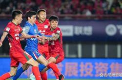 米兰体育app-包含建业客场不敌申花，积分榜前景不容乐观的词条