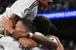 米兰体育网页版-竞技场上的对决引发球迷狂热