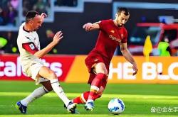 米兰体育app下载地址-AC米兰客场战平热那亚，保持领先地位的简单介绍