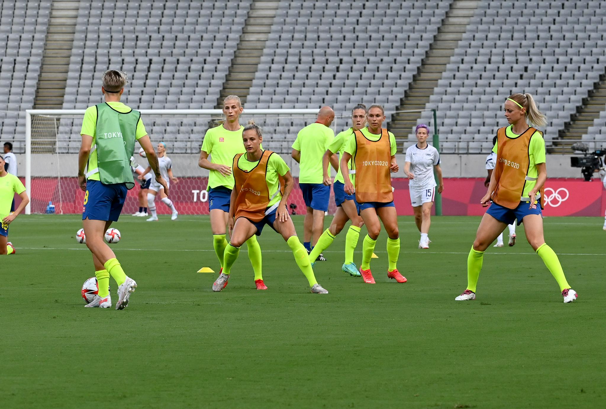 瑞典队凭借进球优势晋级,实力备受认可 瑞典队凭借进球优势晋级,实力备受认可