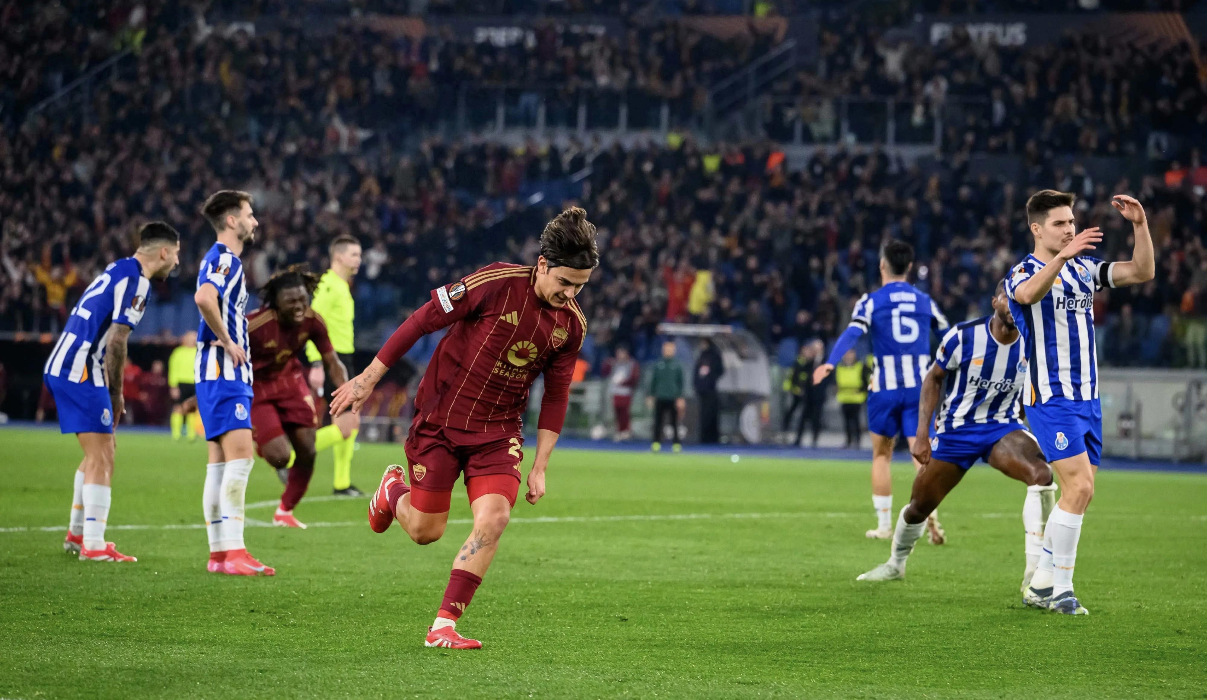 球星的精彩进球引领球队再次获胜 球星的精彩进球引领球队再次获胜