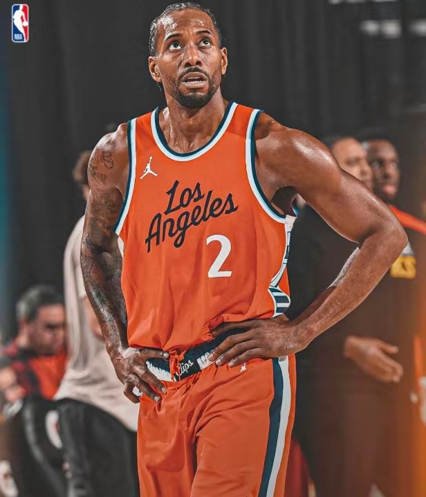 快船狂胜黄蜂，莱昂纳德砍下40