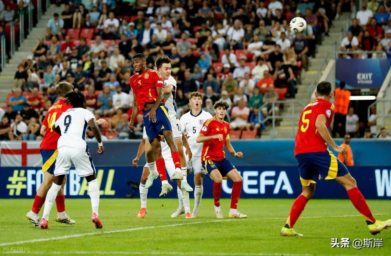西班牙队表现出色,成功晋级欧洲联赛半决赛 西班牙队表现出色,成功晋级欧洲联赛半决赛